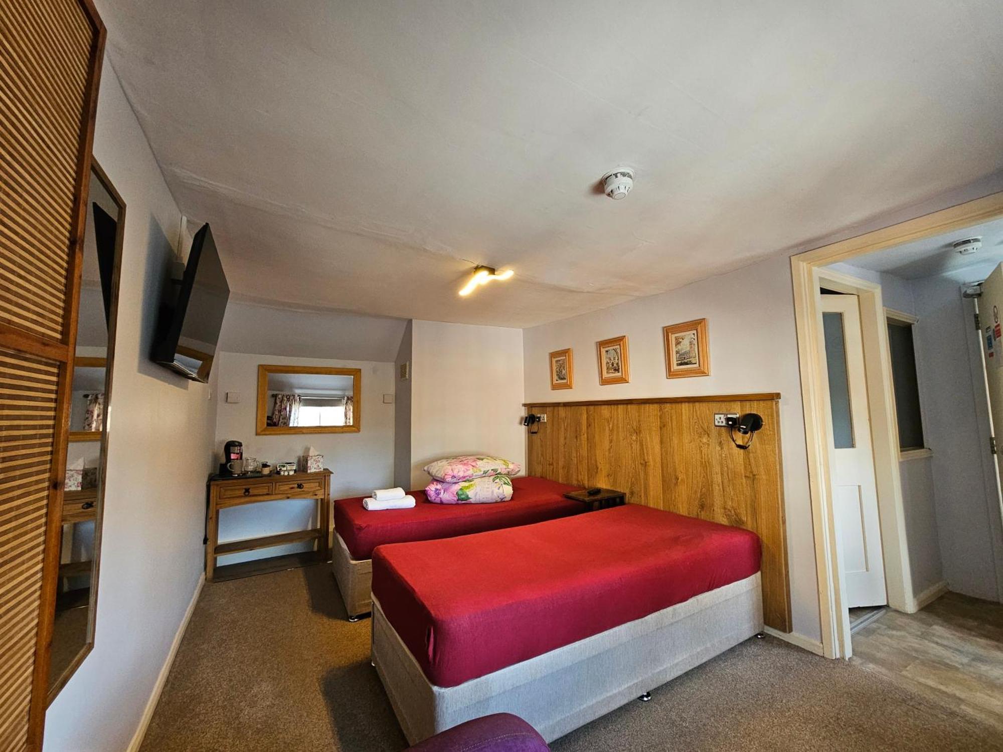 Reindeer Accomodation Southwell  Extérieur photo