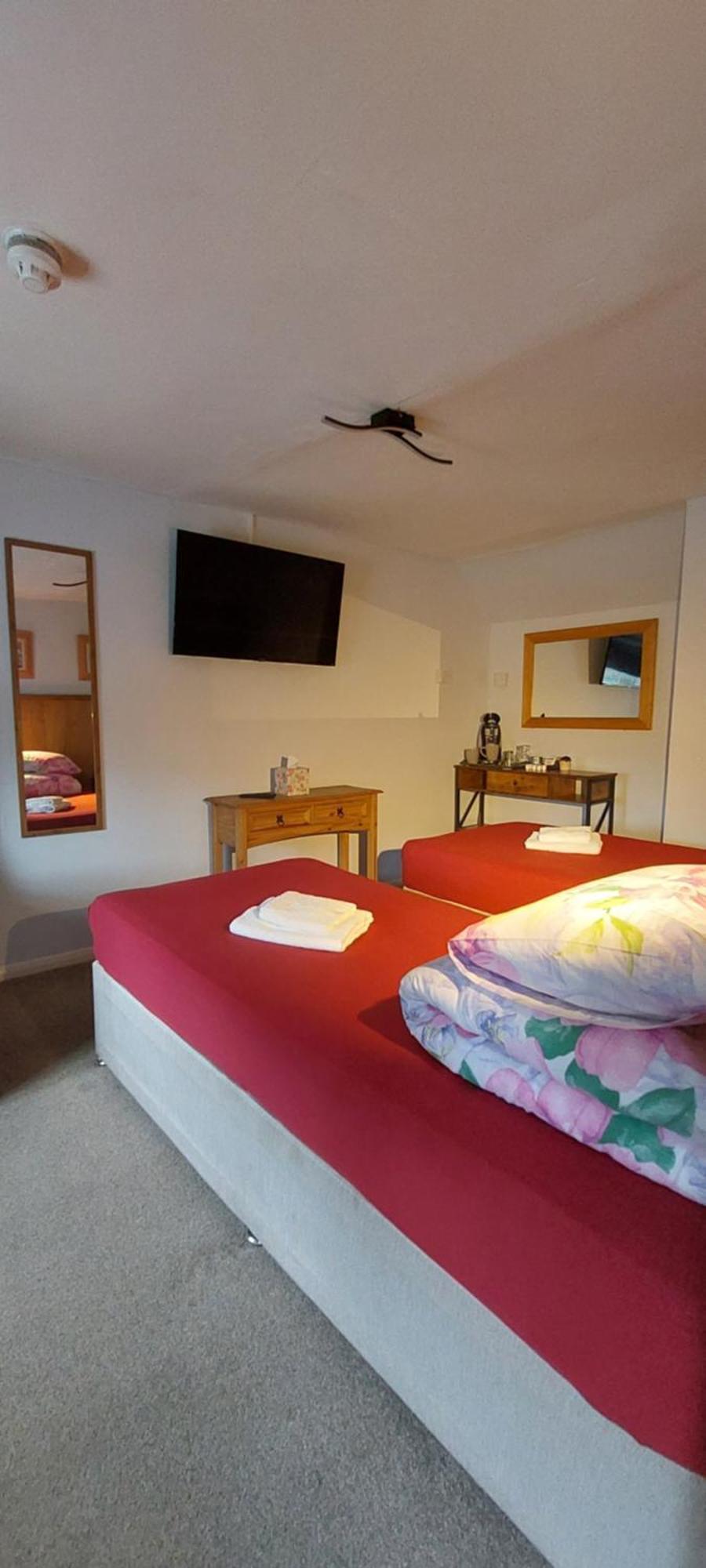Reindeer Accomodation Southwell  Extérieur photo